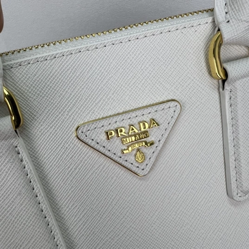 Prada Top Handle Bags 4213A-0011