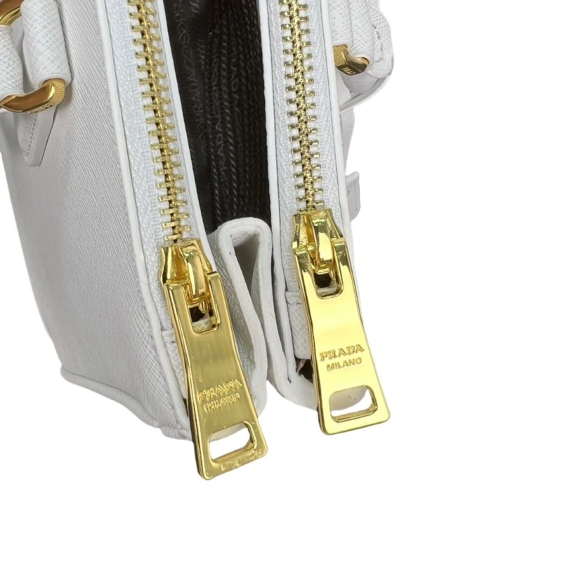 Prada Top Handle Bags 4213A-0011