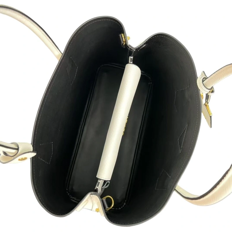 Prada Top Handle Bags 4213A-0026