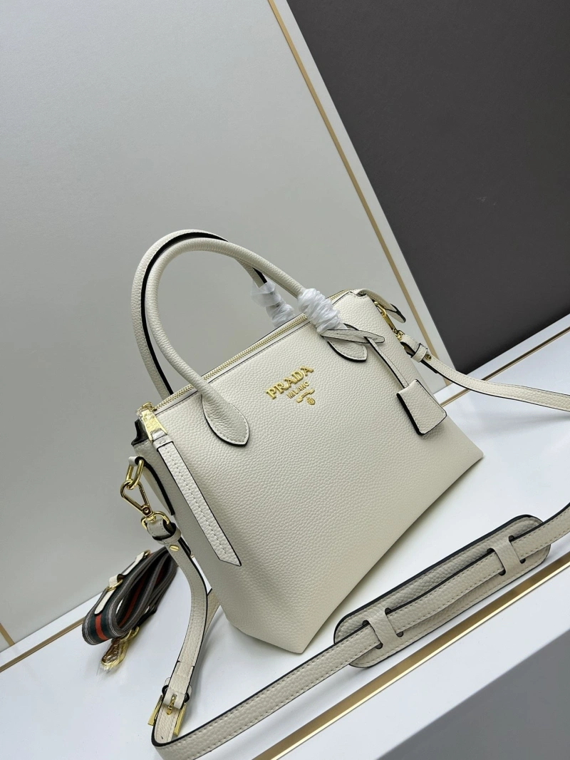 Prada Top Handle Bags 4213A-0200