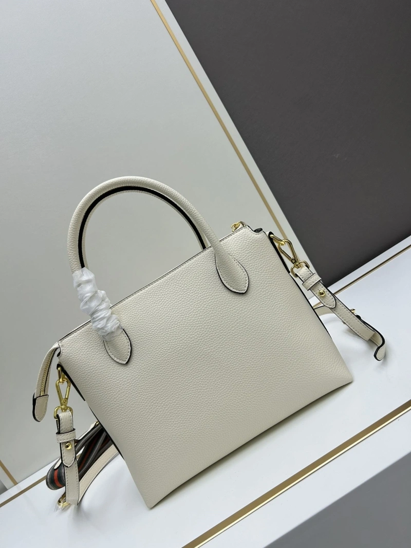 Prada Top Handle Bags 4213A-0200