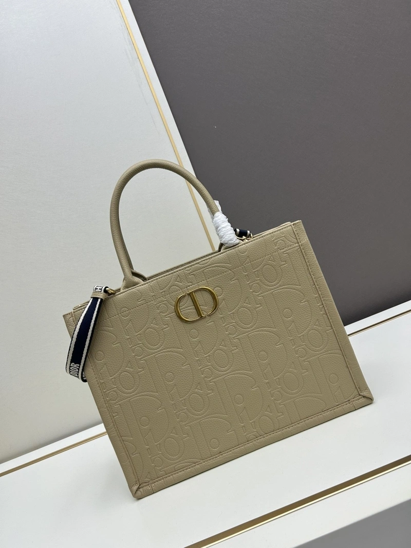 Dior Shopping Bags 4213A-0211