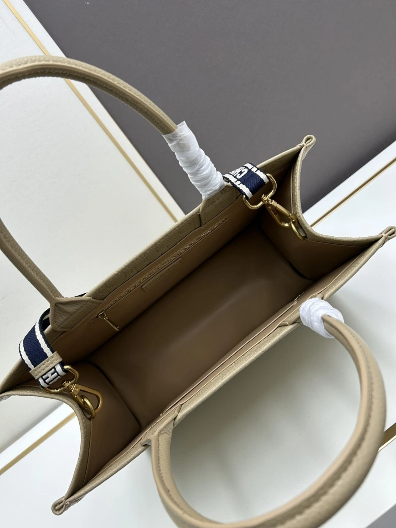 Dior Shopping Bags 4213A-0211