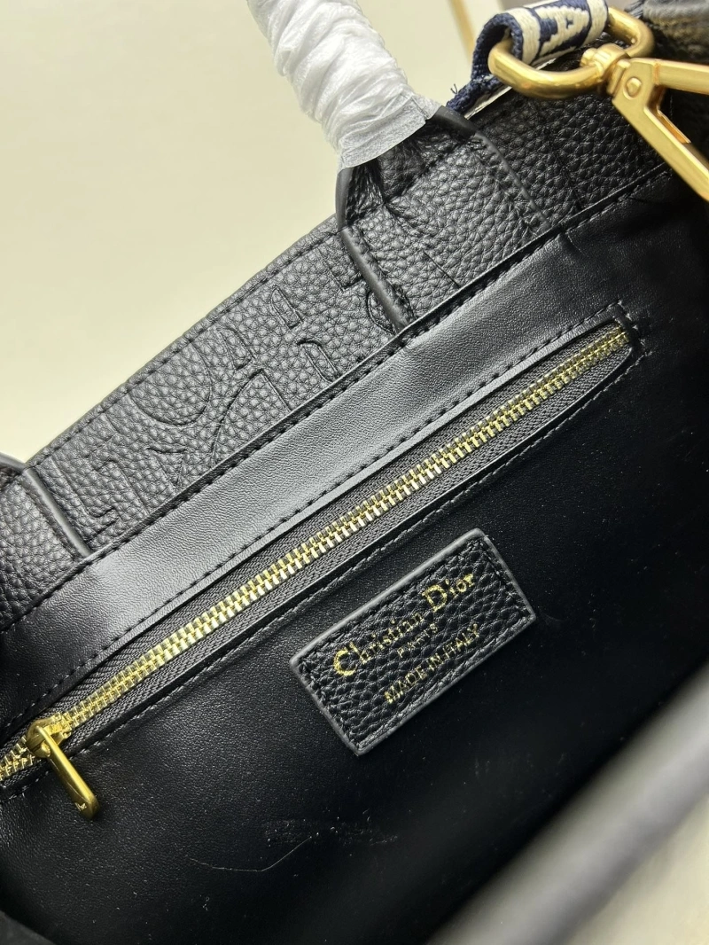 Dior Shopping Bags 4213A-0216