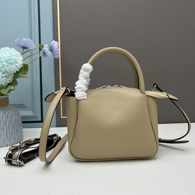 Prada Top Handle Bags 4213A-0260