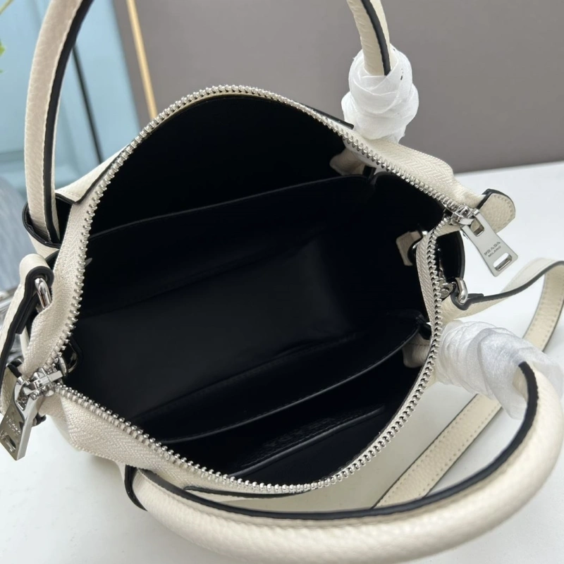 Prada Top Handle Bags 4213A-0262