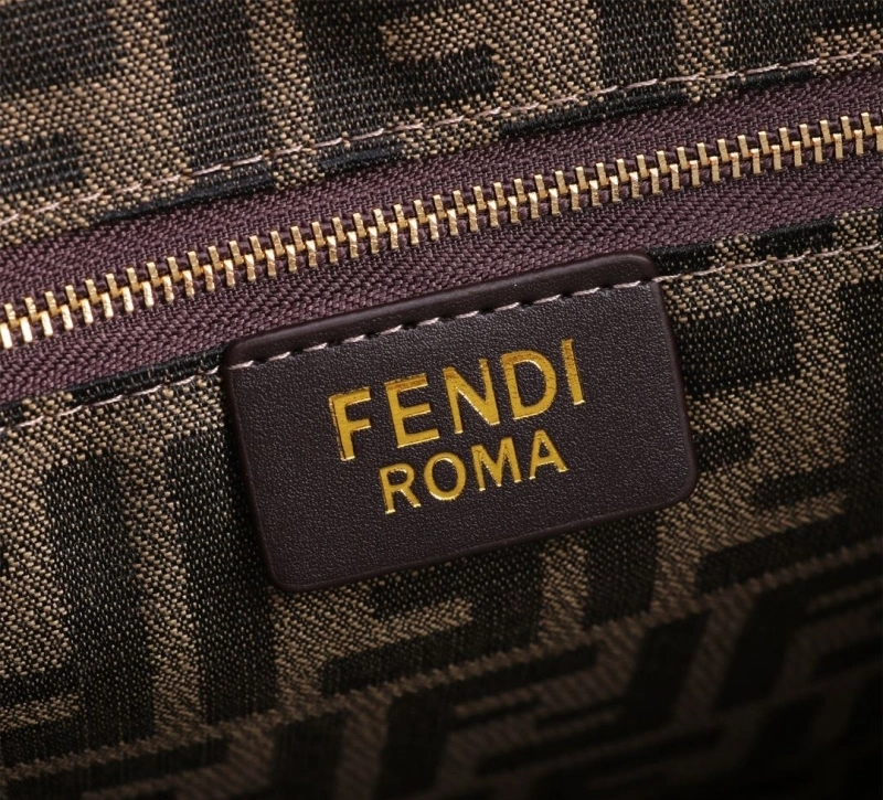 Fendi Shopping Bags 4220-0017