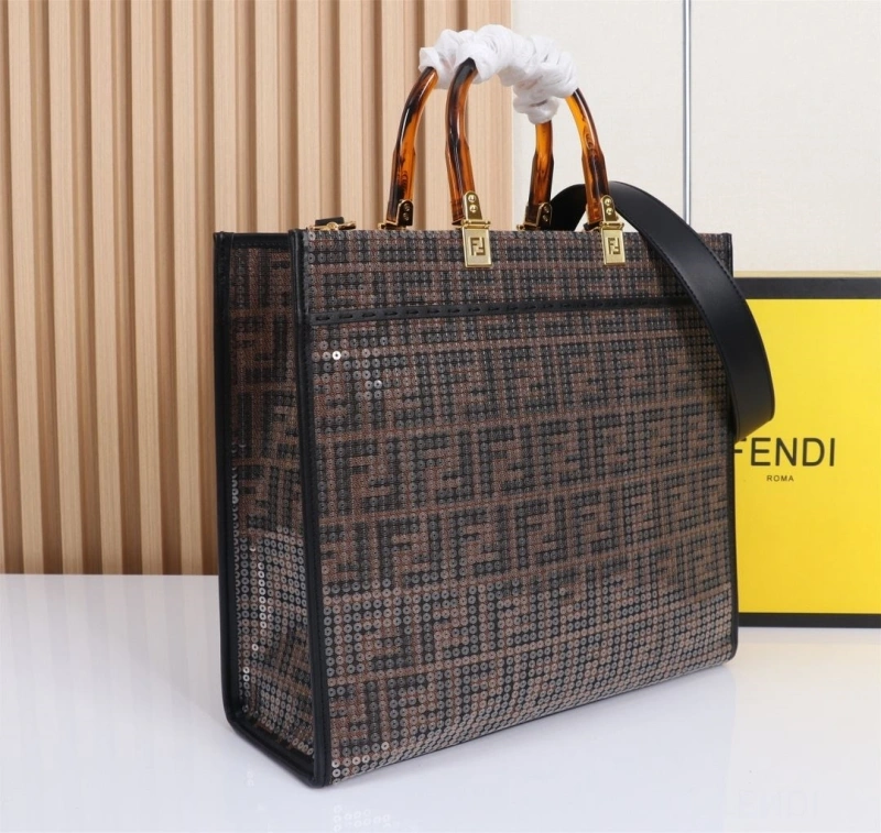 Fendi Shopping Bags 4220-0018