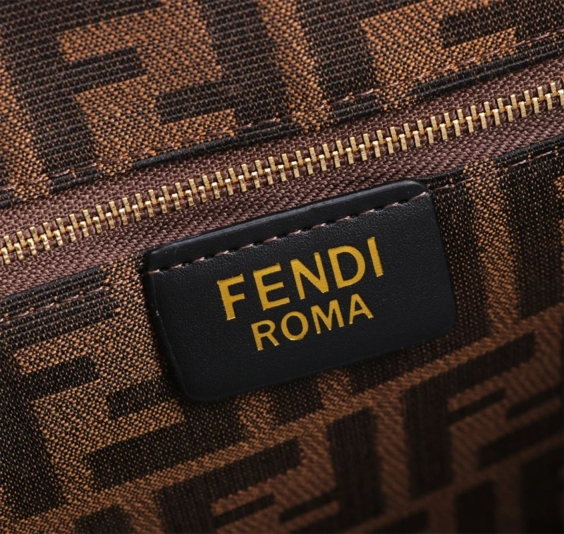 Fendi Shopping Bags 4220-0018