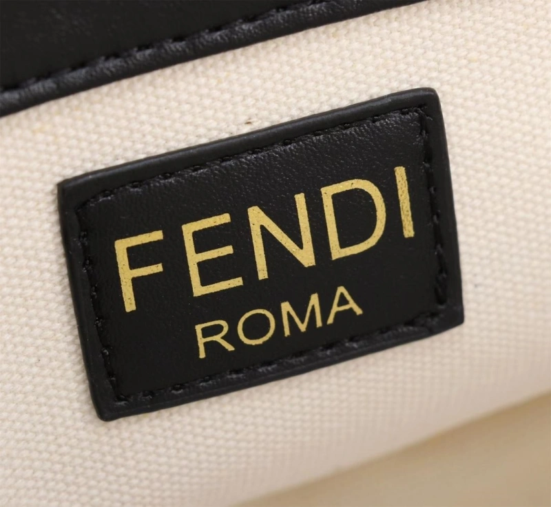 Fendi Top Handle Bags 4220-0038
