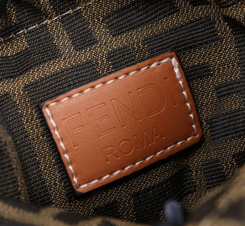 Fendi Bucket Bags 4220-0039