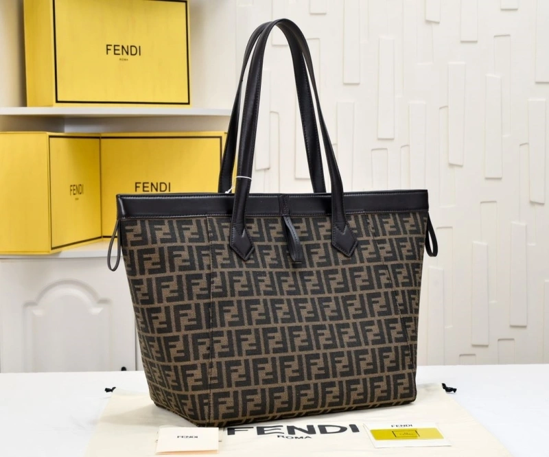 Fendi Shopping Bags 4220-0052