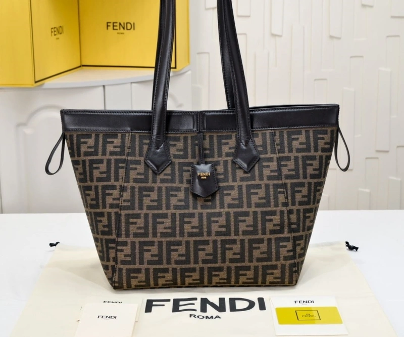 F**di shopping bags 4220-0053