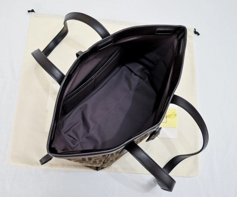 F**di shopping bags 4220-0053