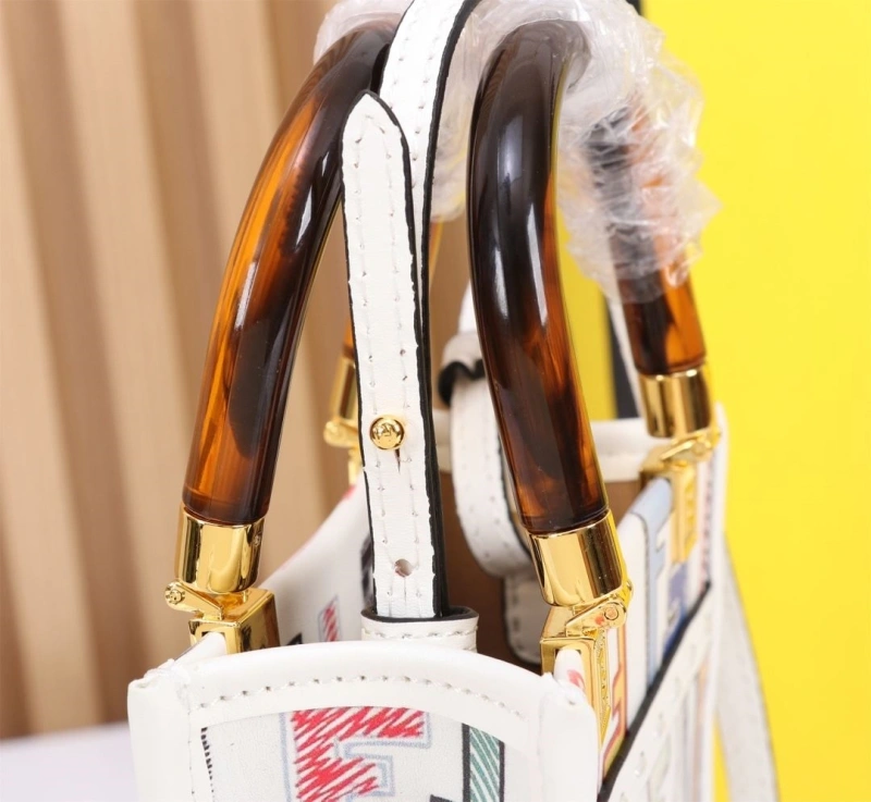 Fendi Top Handle Bags 4220-0056