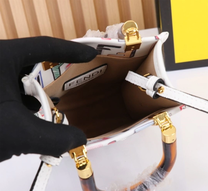 Fendi Top Handle Bags 4220-0056