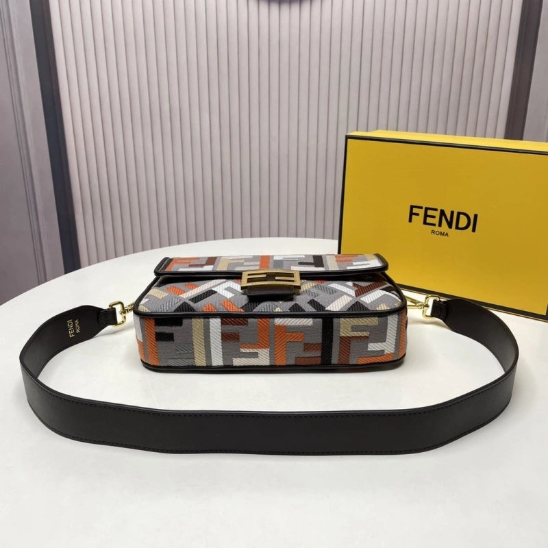 Fendi Satchel Bags 4220-0085