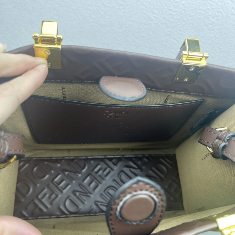 Fendi Shopping Bags 4220-0089