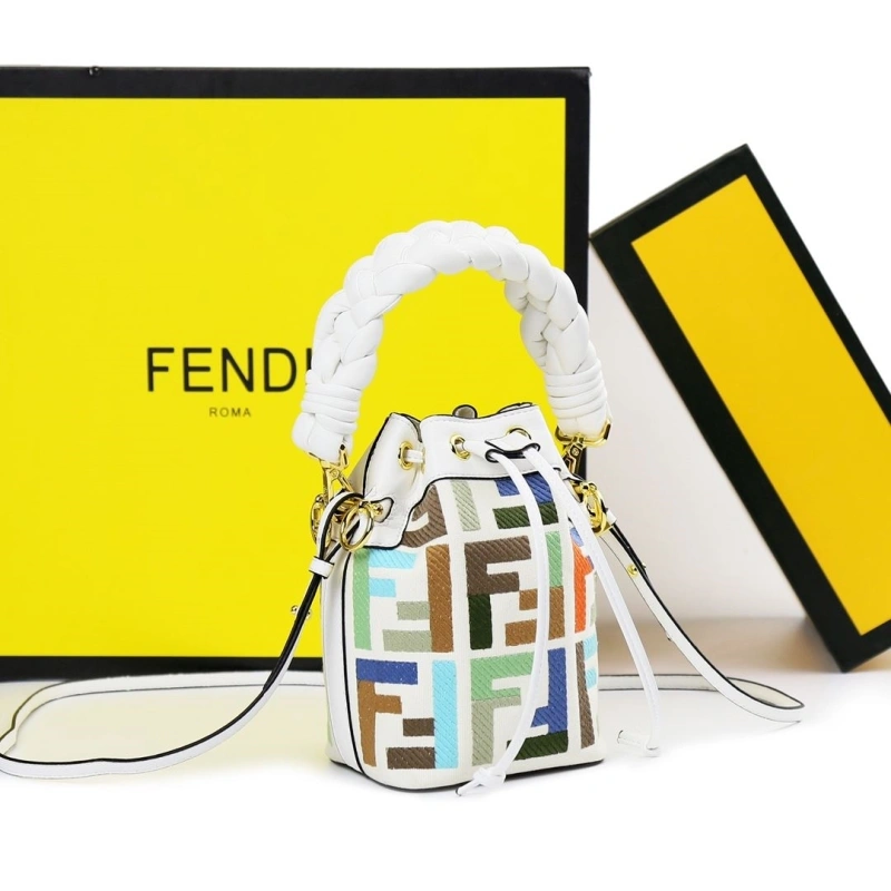 Fendi Bucket Bags 4220-0106