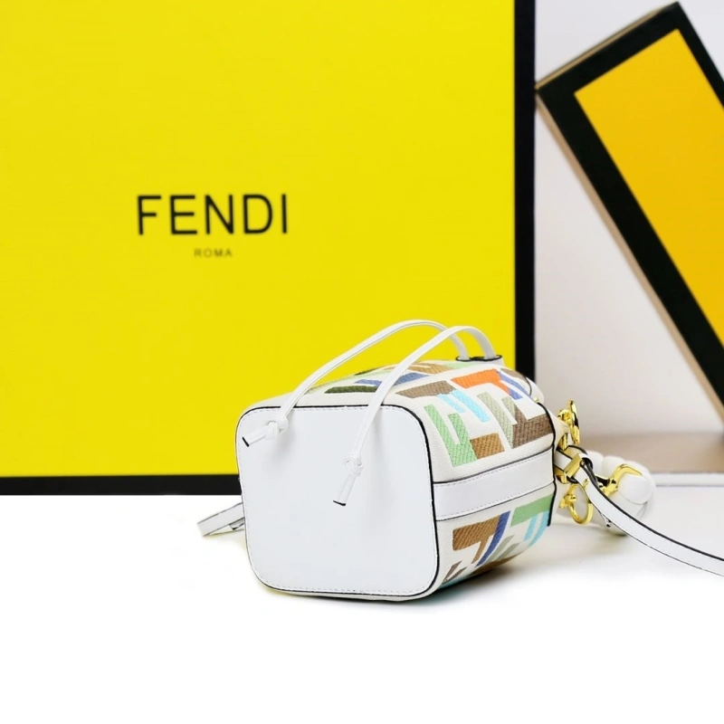 Fendi Bucket Bags 4220-0106