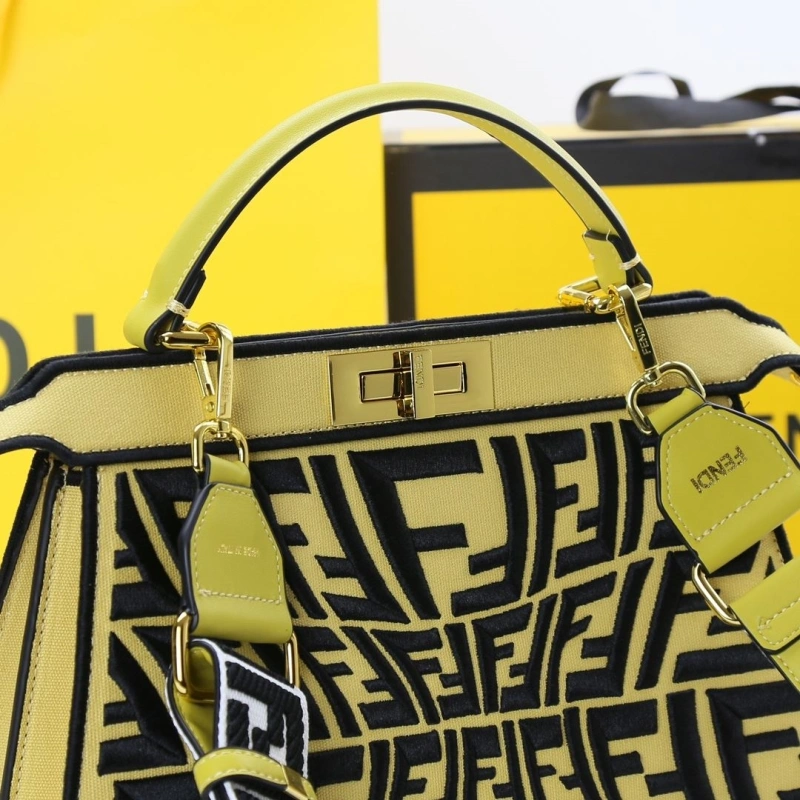 Fendi Top Handle Bags 4220-0115