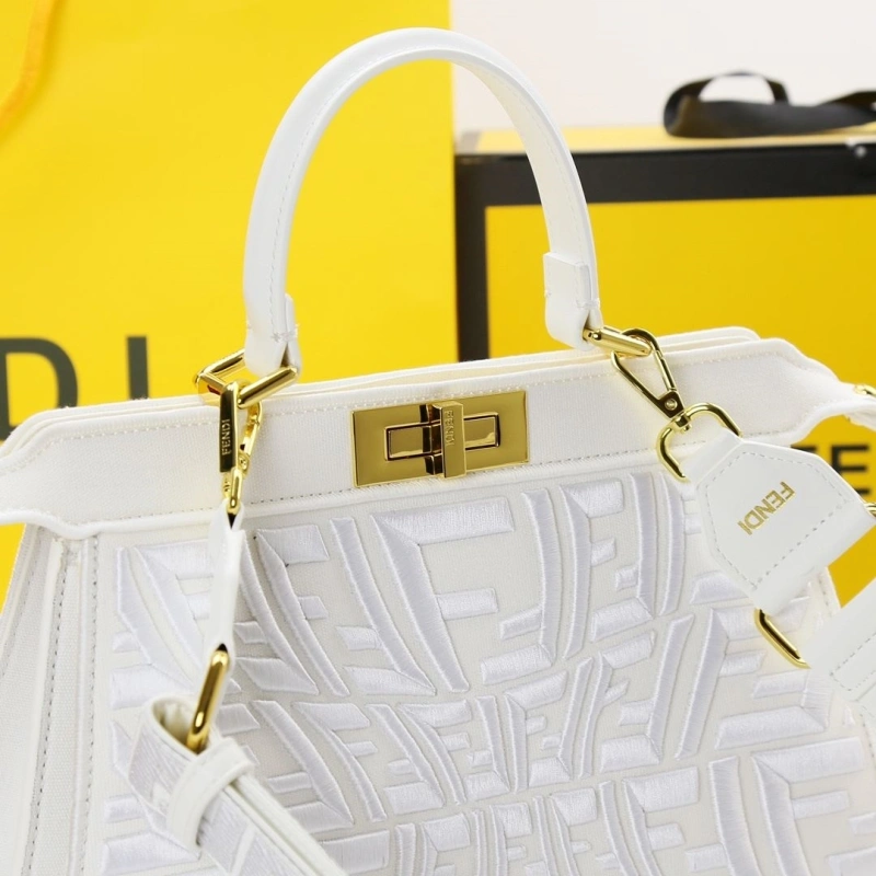 Fendi Top Handle Bags 4220-0116