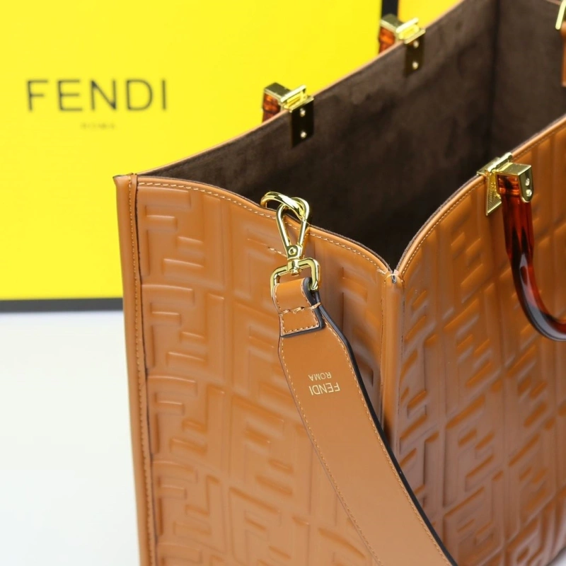 Fendi Shopping Bags 4220-0120