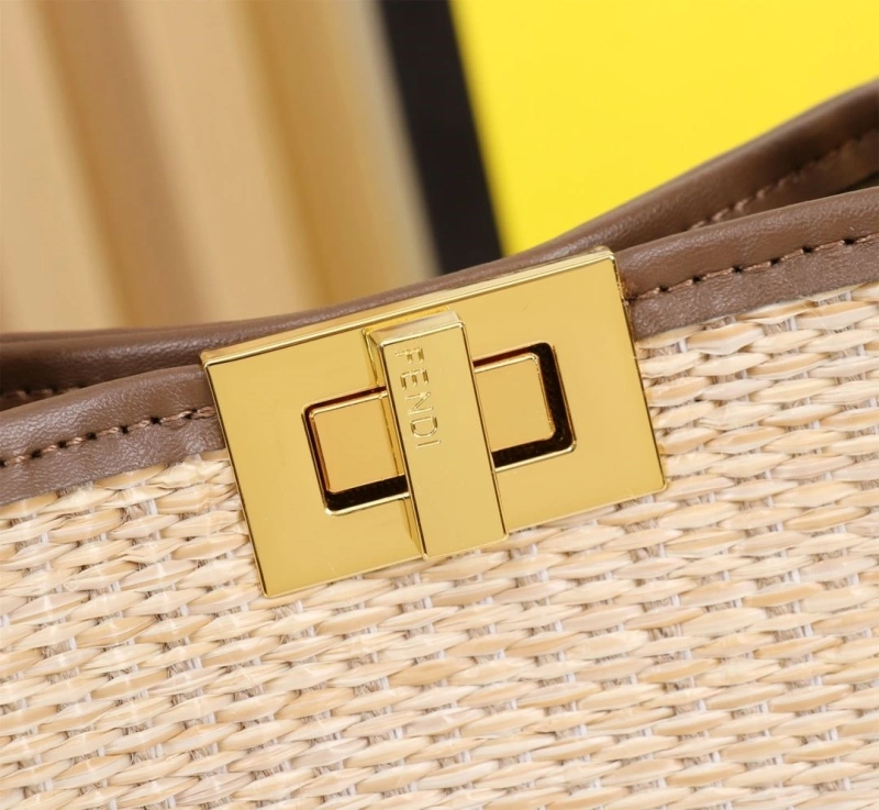 Fendi Shopping Bags 4220-0122