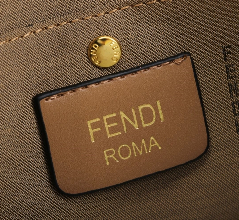 Fendi Shopping Bags 4220-0122