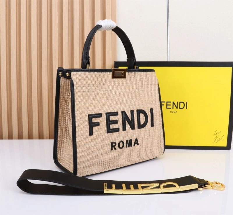 Fendi Shopping Bags 4220-0123