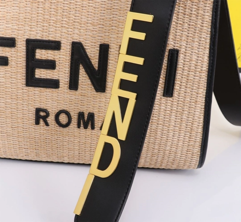 Fendi Shopping Bags 4220-0123