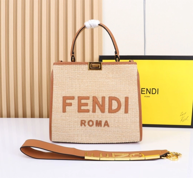 Fendi Shopping Bags 4220-0124