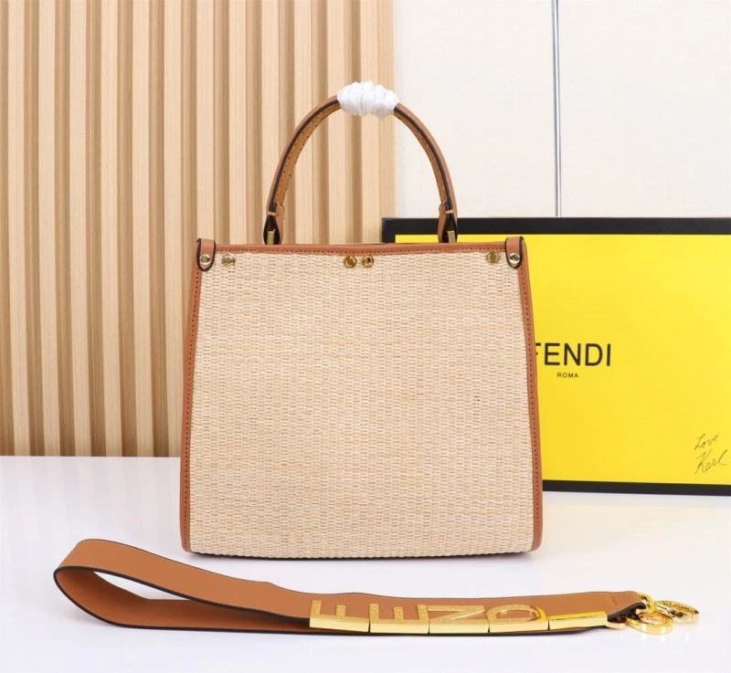 Fendi Shopping Bags 4220-0124