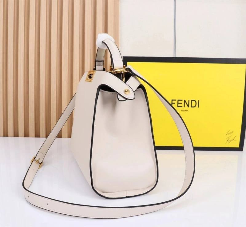Fendi Top Handle Bags 4220-0127