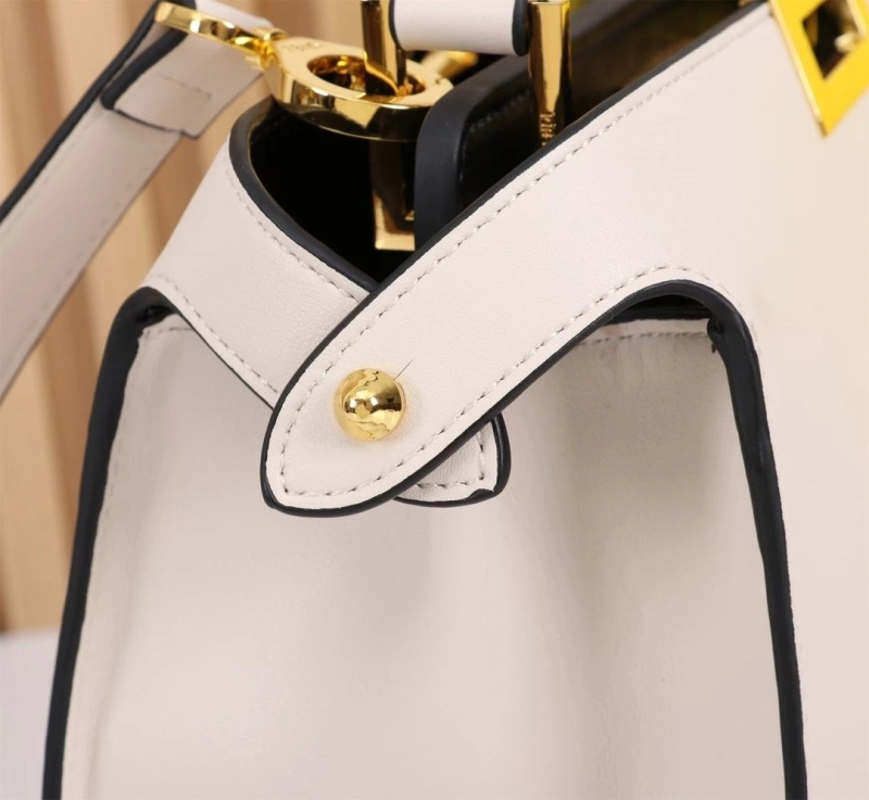 Fendi Top Handle Bags 4220-0127