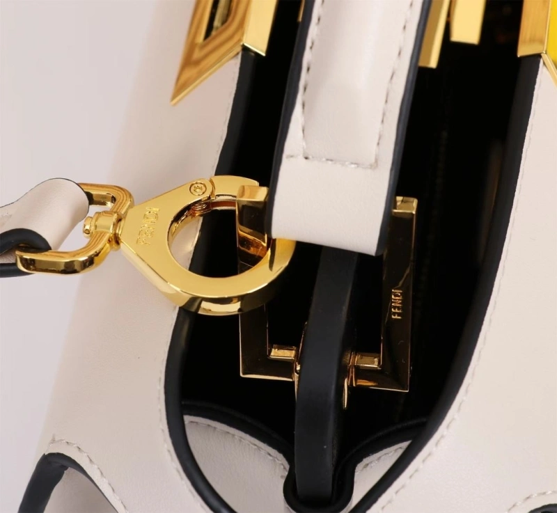 Fendi Top Handle Bags 4220-0127