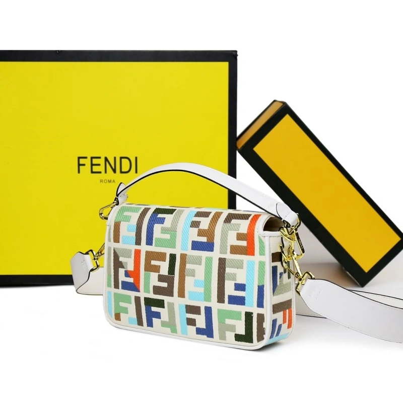 Fendi Satchel Bags 4220-0132