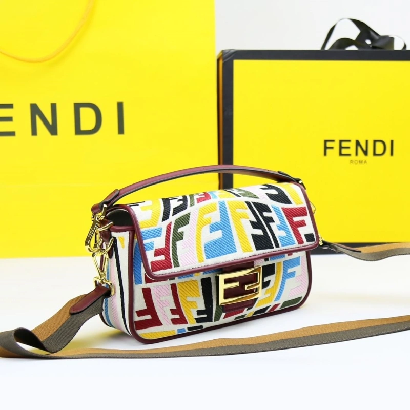 Fendi Satchel Bags 4220-0135