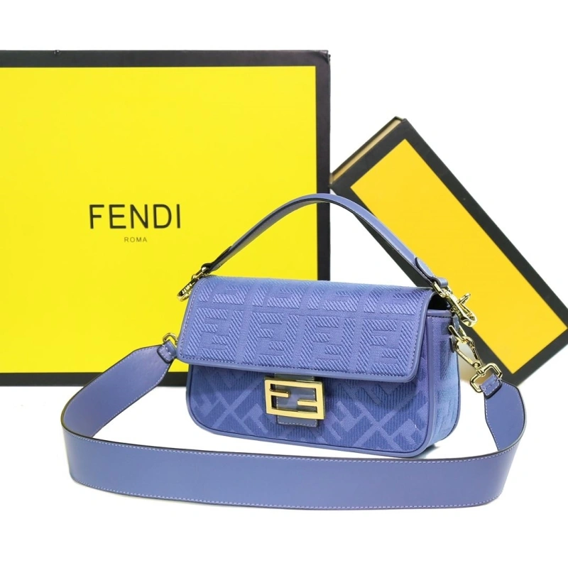 Fendi Satchel Bags 4220-0138