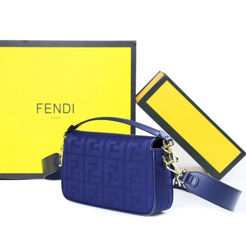 Fendi Satchel Bags 4220-0141
