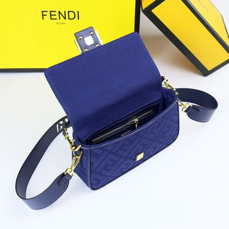 Fendi Satchel Bags 4220-0141