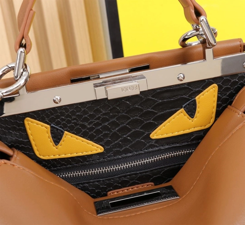 Fendi Top Handle Bags 4220-0146