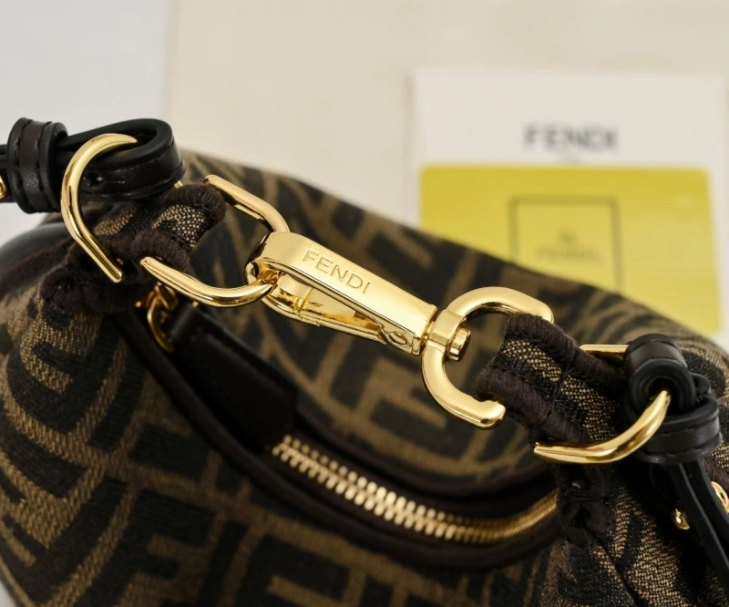 Fendi Satchel Bags 4220-0195
