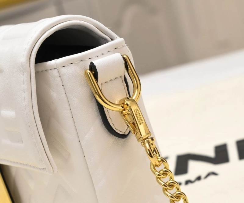 Fendi Top Handle Bags 4220-0204