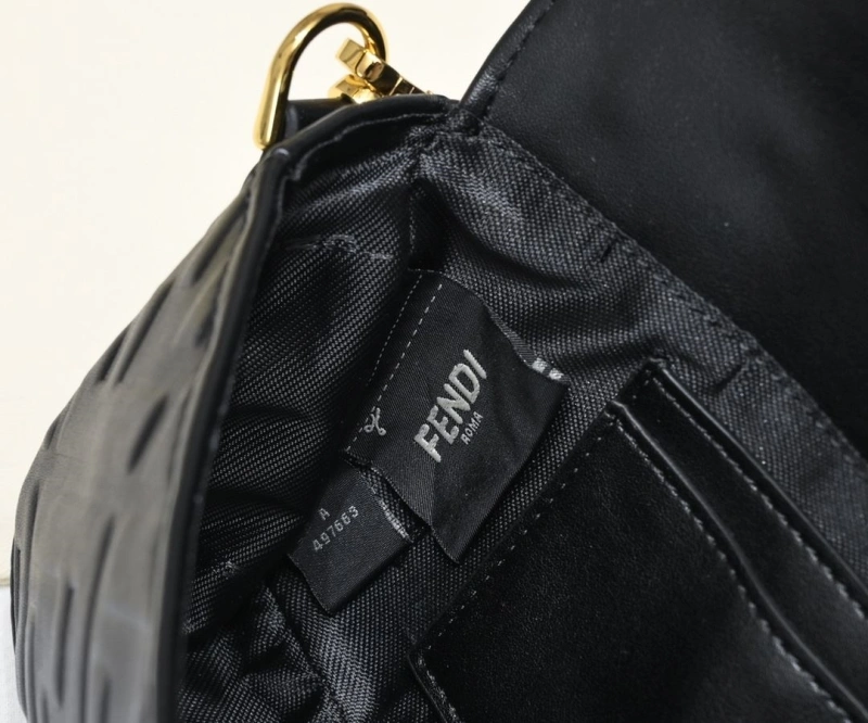 Fendi Top Handle Bags 4220-0205