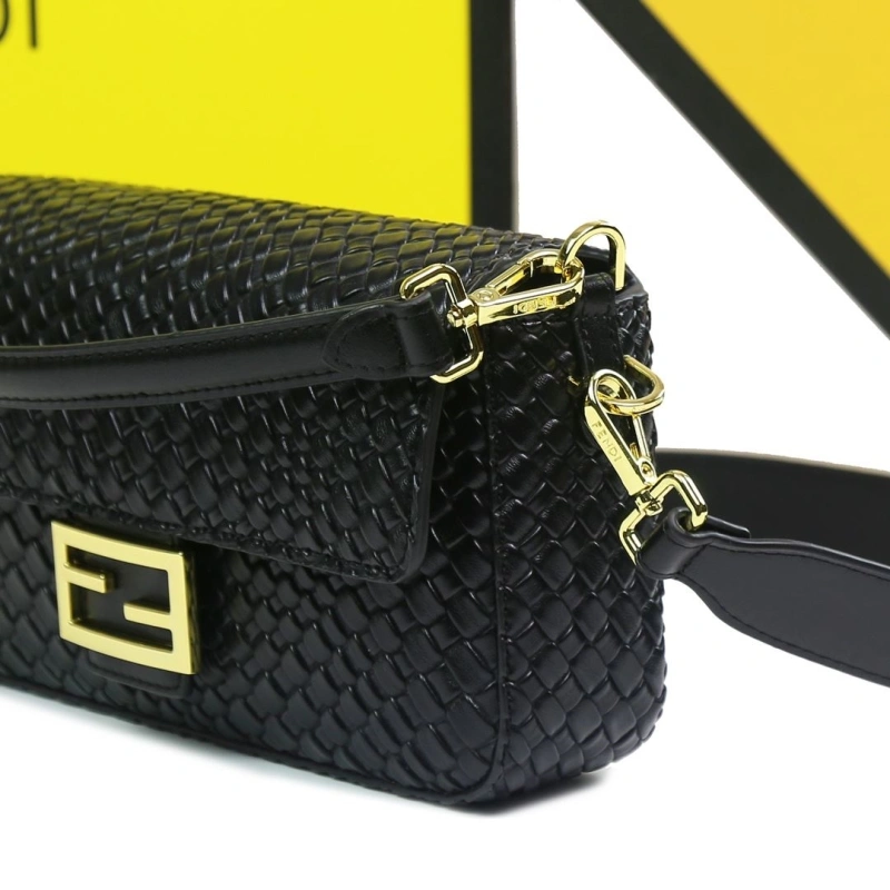Fendi Satchel Bags 4220-0222
