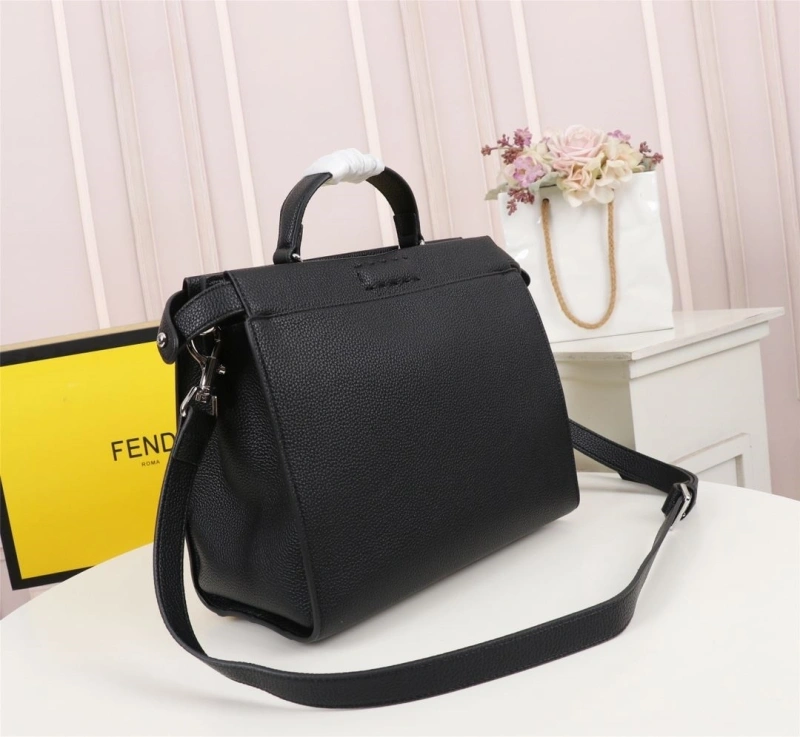 Fendi Shopping Bags 4220-0223