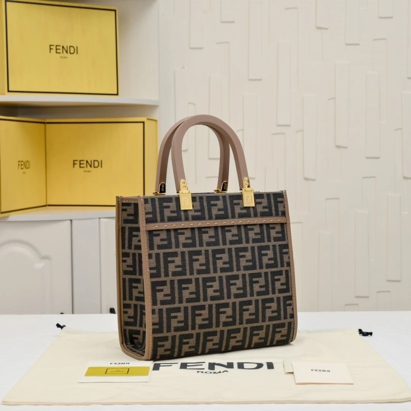 Fendi Shopping Bags 4220-0224