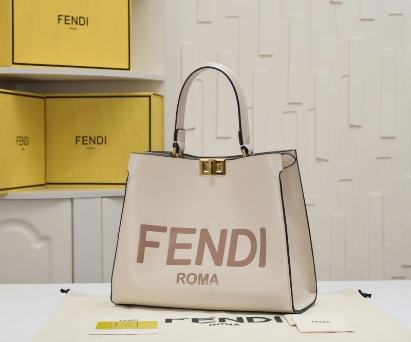 Fendi Shopping Bags 4220-0226