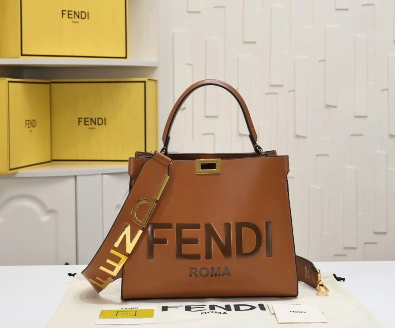 Fendi Shopping Bags 4220-0227